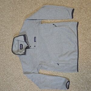Patagonia Women's Knit Pullover Size Small grey